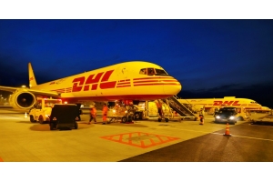 DHL快遞購買電動貨機(jī)末端派送，減少碳排放