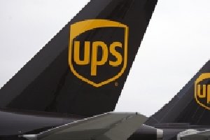 UPS國(guó)際快遞寄件到美國(guó)要多少錢(qián)？